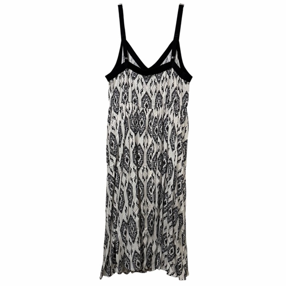 Torrid 2X Black and White Geo Print Sleeveless Summer Tank Sundress NWT A - Picture 3 of 6
